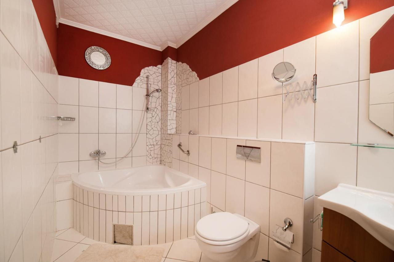 Apartman Mediterraneo Supetar Εξωτερικό φωτογραφία