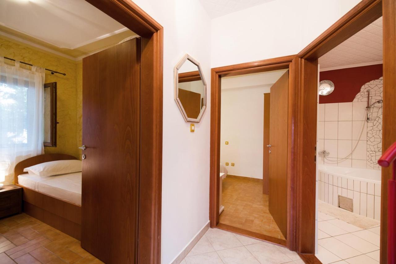 Apartman Mediterraneo Supetar Εξωτερικό φωτογραφία